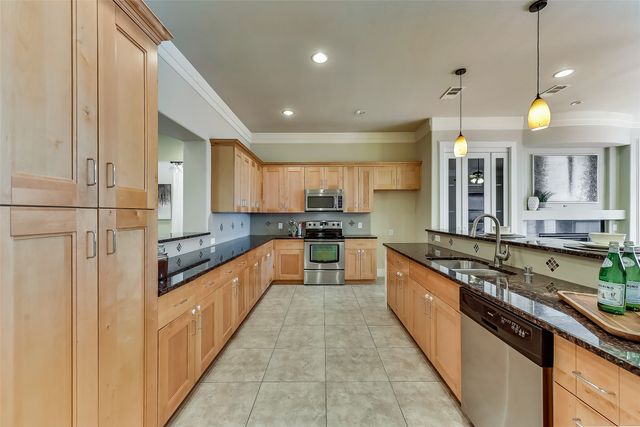 5956 Lewis Street, Dallas, TX 75206