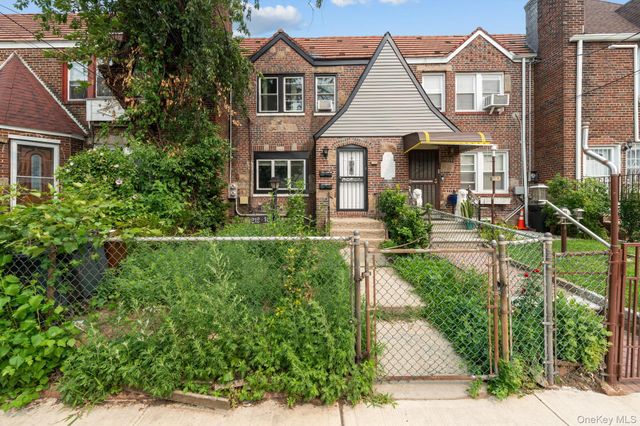 21216 Nashville Boulevard, Cambria Heights, NY 11411