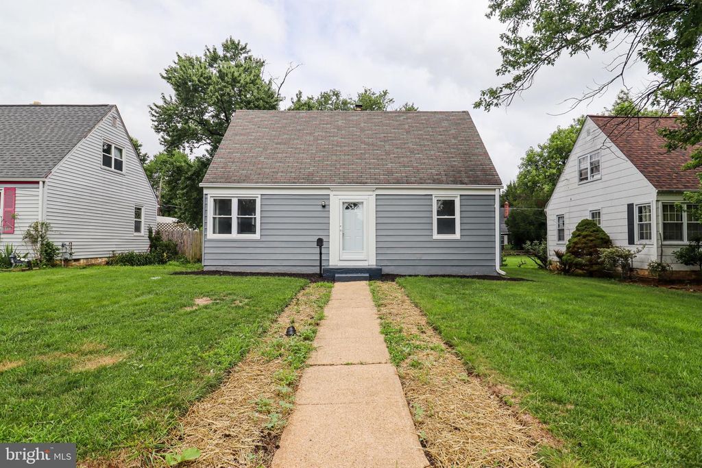 306 UPLAND RD, Baltimore, MD 21208