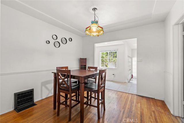 2759 S Barrington Avenue, Los Angeles, CA 90064