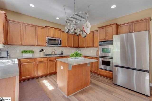 38 Heritage Point Drive, Simpsonville, SC 29681