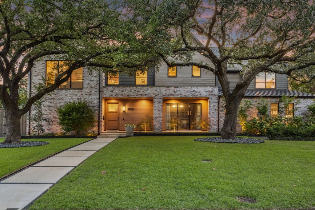 10915 Snow White Drive, Dallas, TX 75229