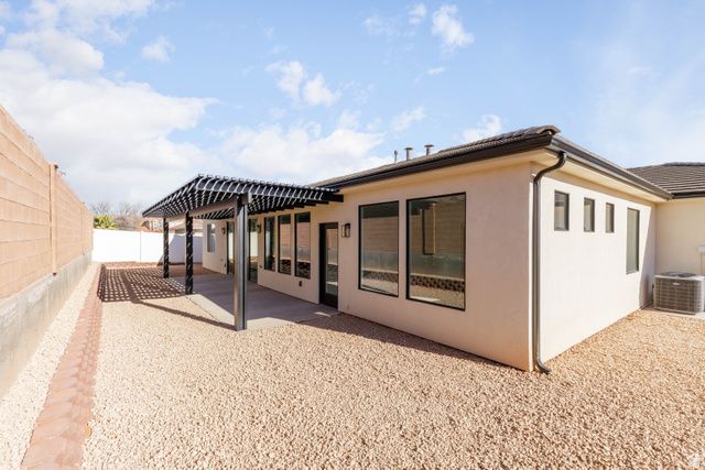 1957 CHALET CIR, Santa Clara, UT 84765