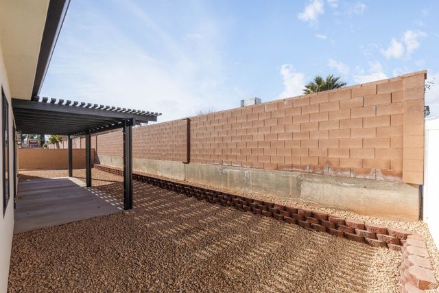 1957 CHALET CIR, Santa Clara, UT 84765