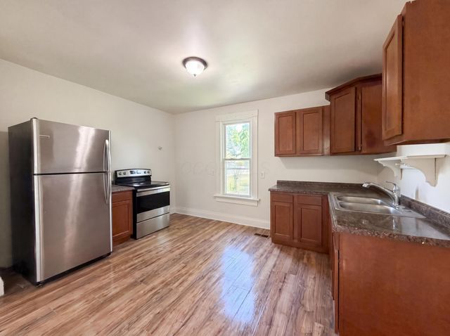65 W Harrison Street, Delaware, OH 43015