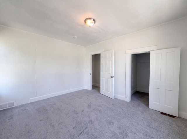 65 W Harrison Street, Delaware, OH 43015
