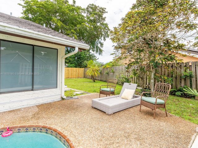 741 E Plantation Cir 0, Plantation, FL 33324