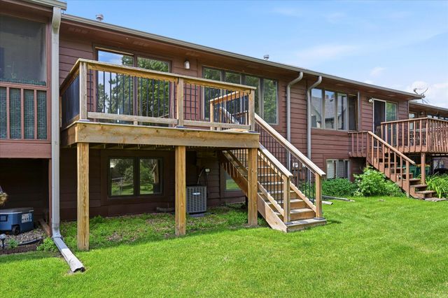4029 Silver Lake Rd NE, Saint Anthony, MN 55421
