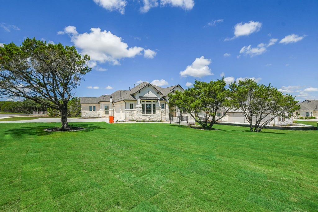 101 Nighthorse, Liberty Hill, TX 78642