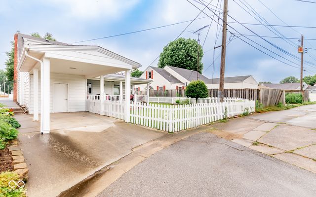 414 Carter Boulevard, Seymour, IN 47274