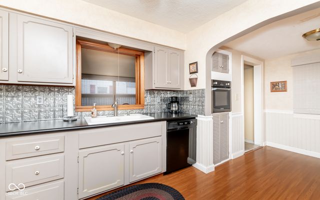 414 Carter Boulevard, Seymour, IN 47274