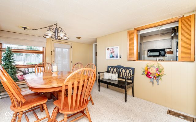 414 Carter Boulevard, Seymour, IN 47274