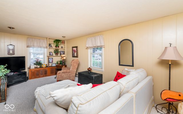 414 Carter Boulevard, Seymour, IN 47274