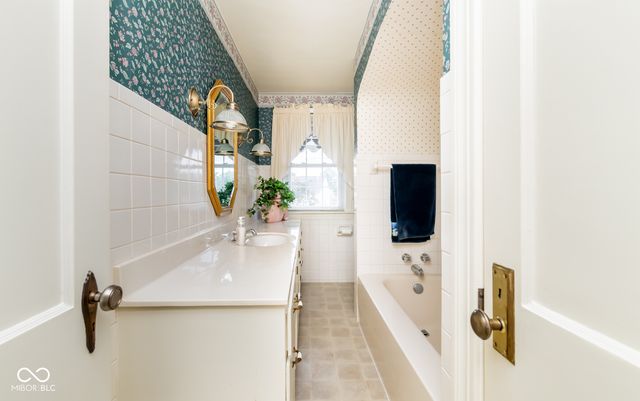 414 Carter Boulevard, Seymour, IN 47274