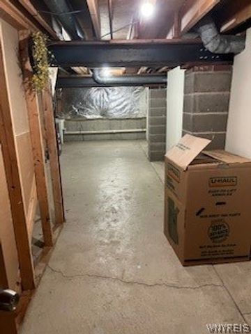 1187 Indian Church Road 4C, West Seneca, NY 14224