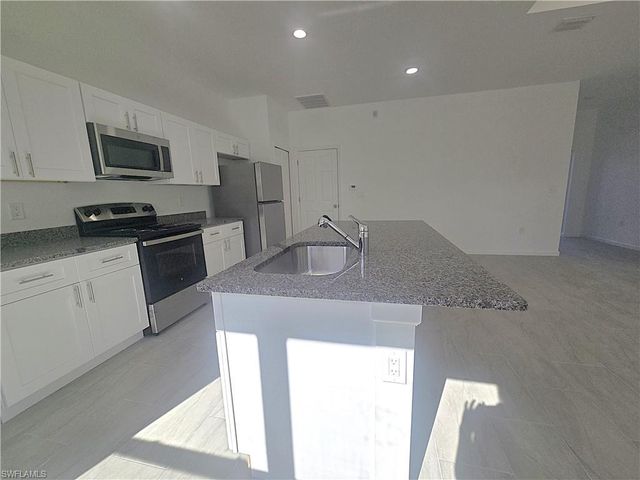 442 Genoa AVE S, Lehigh Acres, FL 33974