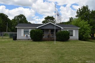 2140 S Dye Road, Flint Charter Township, MI 48532