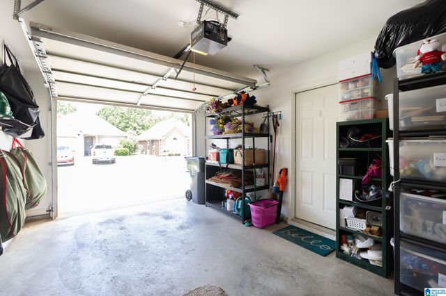 3073 SUMMIT DRIVE, Fultondale, AL 35068