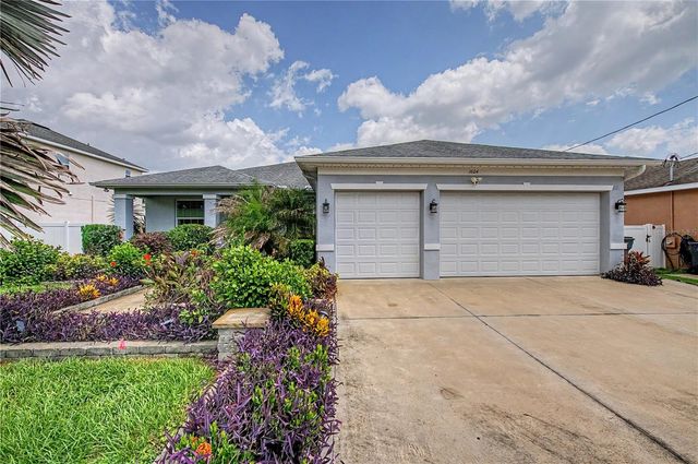 1604 MAIN STREET, Valrico, FL 33594