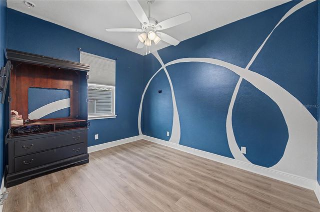 1604 MAIN STREET, Valrico, FL 33594