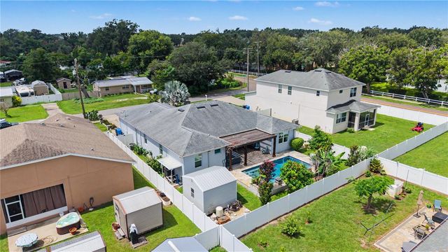 1604 MAIN STREET, Valrico, FL 33594
