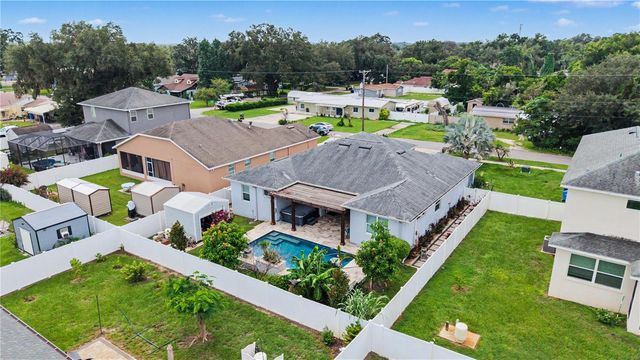 1604 MAIN STREET, Valrico, FL 33594