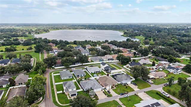 1604 MAIN STREET, Valrico, FL 33594