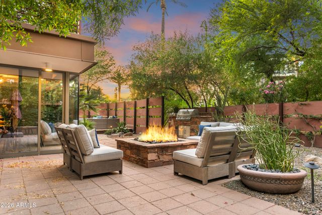 7117 E RANCHO VISTA Drive 1012, Scottsdale, AZ 85251