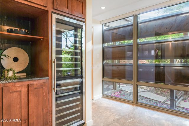 7117 E RANCHO VISTA Drive 1012, Scottsdale, AZ 85251