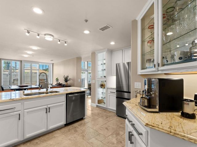 1846 Bimini Way, Vista, CA 92081