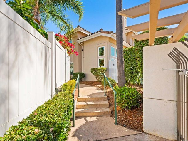 1846 Bimini Way, Vista, CA 92081