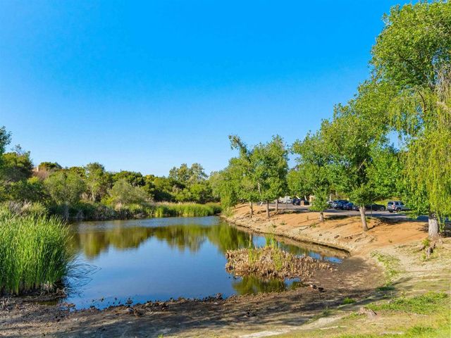 1846 Bimini Way, Vista, CA 92081
