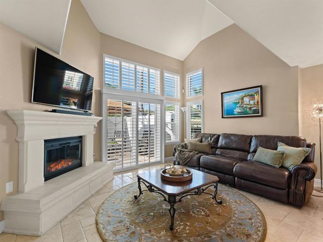 1846 Bimini Way, Vista, CA 92081