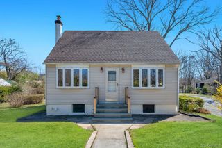 87 Tyler Avenue, Sound Beach, NY 11789