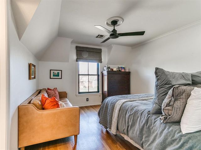 6013 Laquinta Drive, Edmond, OK 73025