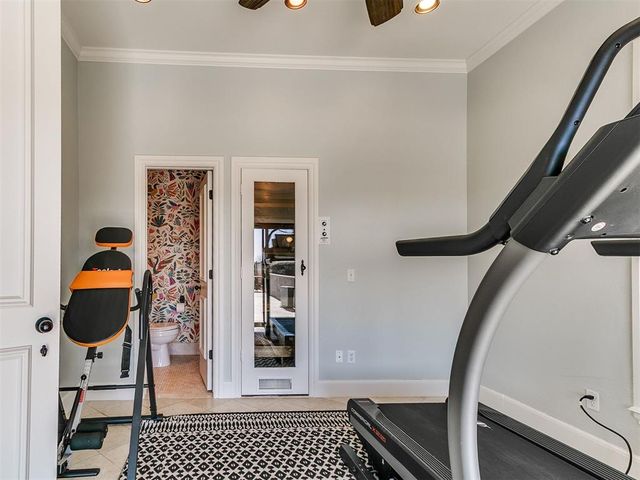 6013 Laquinta Drive, Edmond, OK 73025