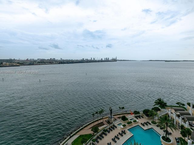 848 Brickell Key Dr 1201, Miami, FL 33131