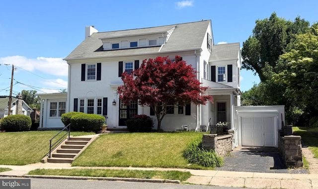 335 WAYNE AVE, Lansdowne, PA 19050