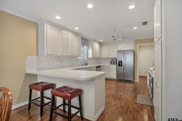 605 Shiloh Ridge, Tyler, TX 75703