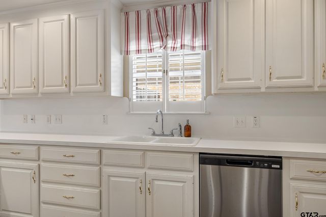 605 Shiloh Ridge, Tyler, TX 75703