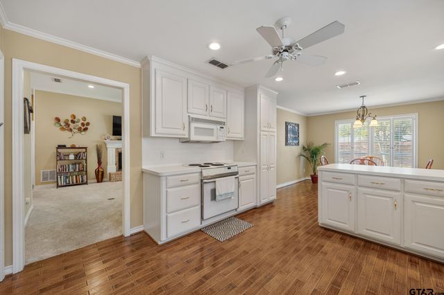 605 Shiloh Ridge, Tyler, TX 75703