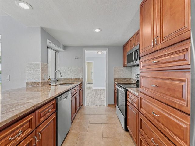 4956 GALLEON COURT, New Port Richey, FL 34652
