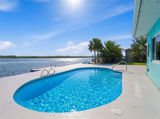 4956 GALLEON COURT, New Port Richey, FL 34652