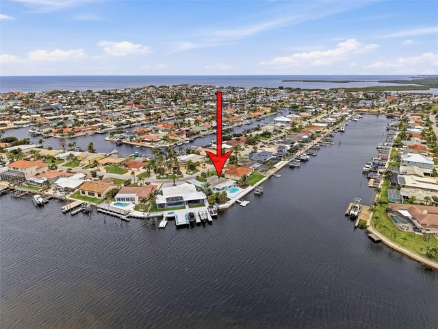 4956 GALLEON COURT, New Port Richey, FL 34652