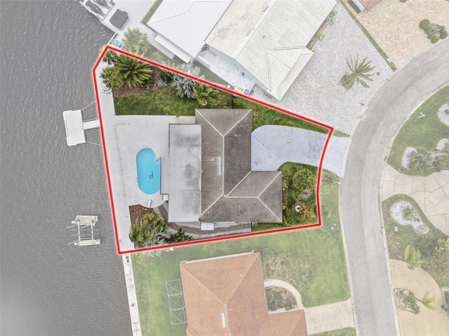 4956 GALLEON COURT, New Port Richey, FL 34652