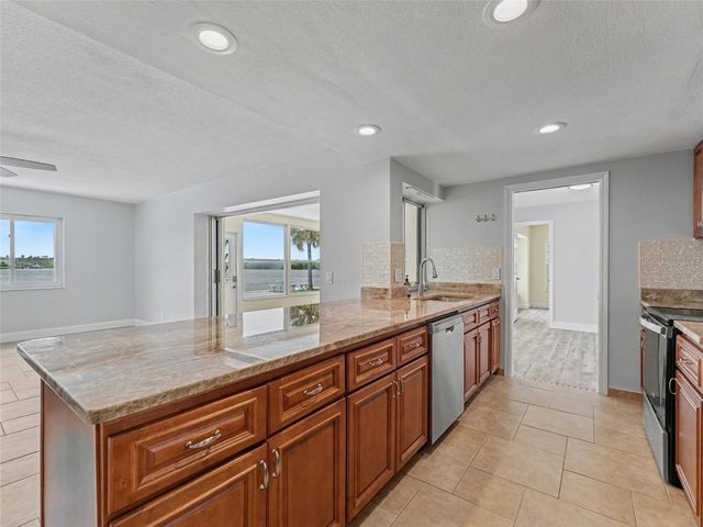 4956 GALLEON COURT, New Port Richey, FL 34652