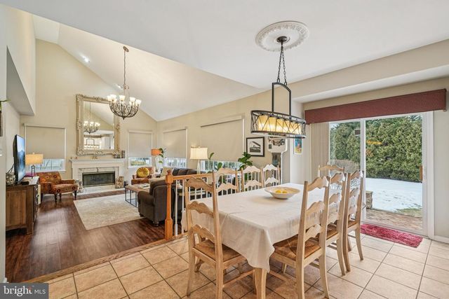 14 PROVIDENCE DR, Richboro, PA 18954