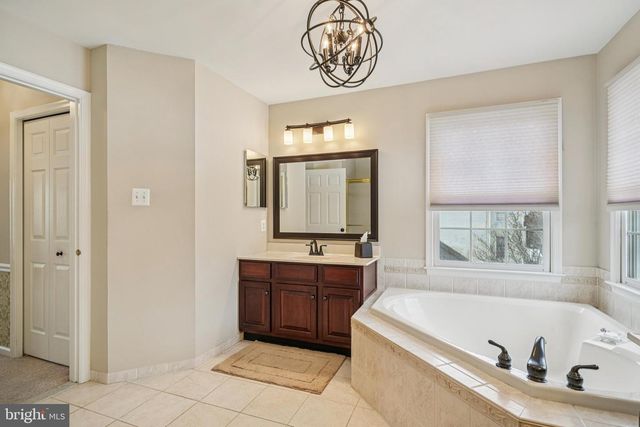 14 PROVIDENCE DR, Richboro, PA 18954