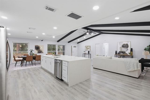 300 E SWEETWATER CREEK DRIVE, Longwood, FL 32779