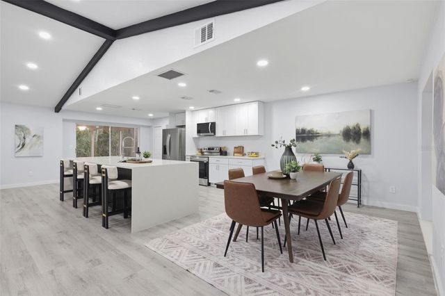 300 E SWEETWATER CREEK DRIVE, Longwood, FL 32779